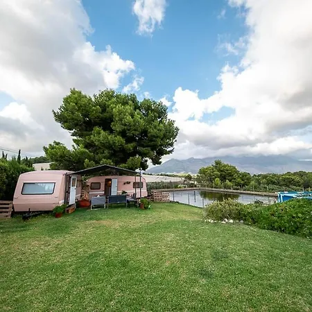 Caravana- Glamping Casa Tortuga Holiday home La Nucia