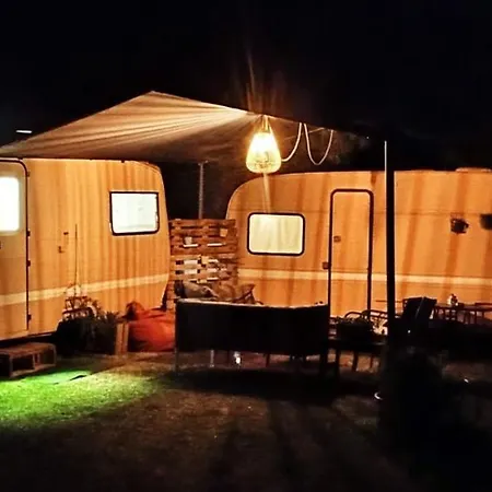 Caravana- Glamping Casa Tortuga 別荘 La Nucía